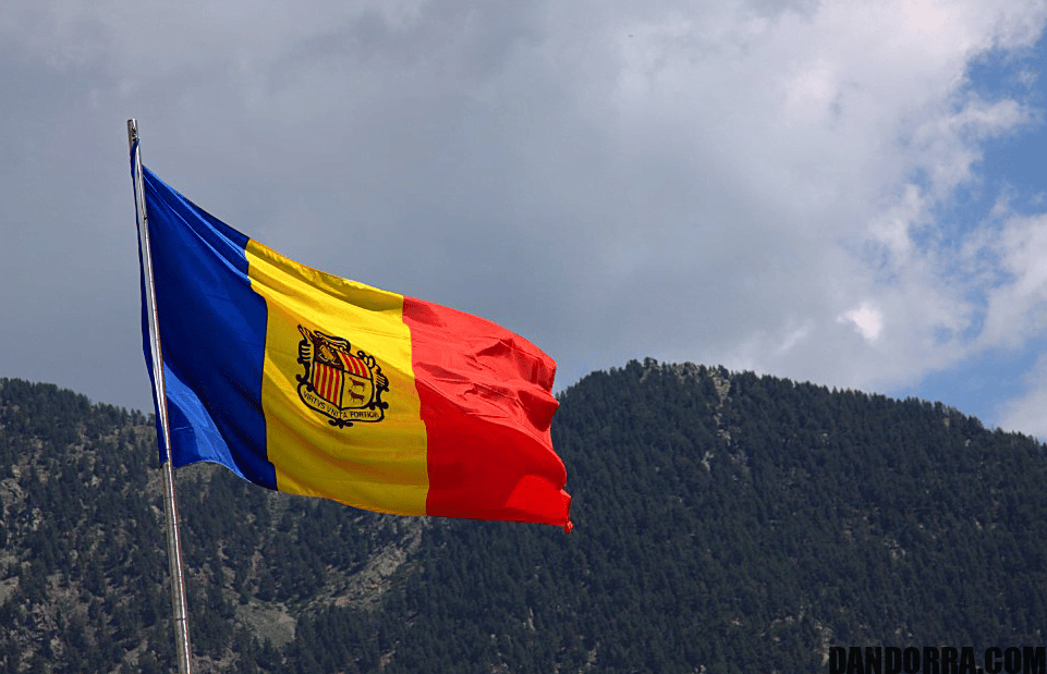 Que Significa la Bandera de Andorra
